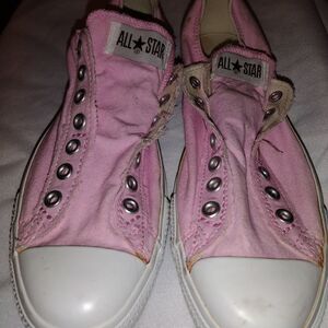Pink Converse all stars